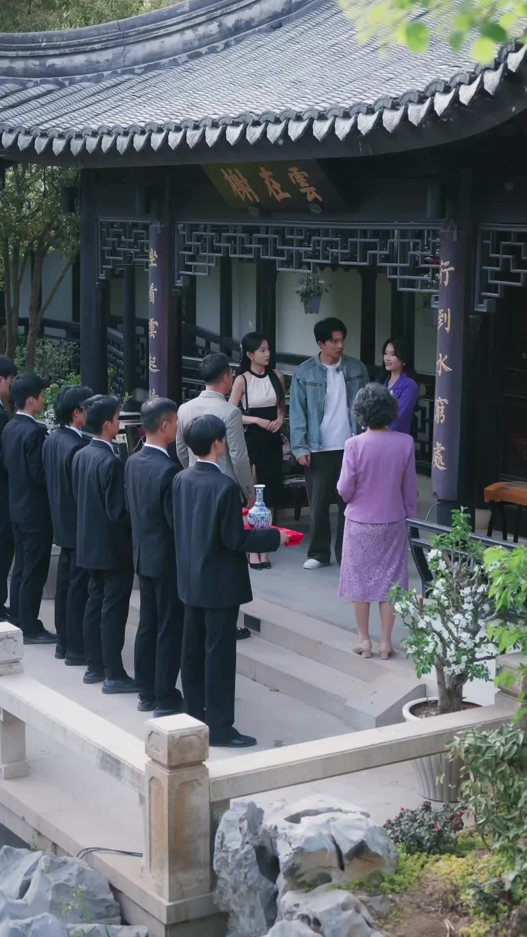 Épisode 15 - Elle s'est Collée à Moi